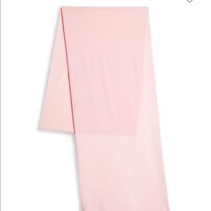 White + Warren Cashmere Travel Wrap Pink